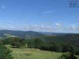 09 : 04