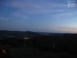 04 : 32