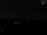 23 : 04