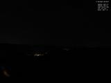 02 : 00