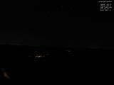 02 : 00