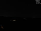 03 : 04