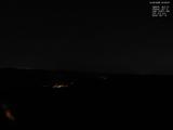 04 : 00