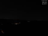 22 : 08