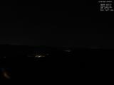 23 : 08