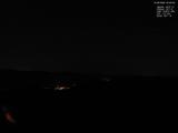 04 : 00