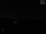 02 : 00