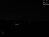 03 : 04