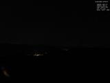 03 : 52