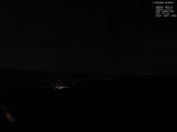 02 : 00