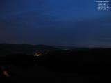 04 : 44