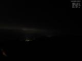 02 : 00