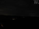 02 : 00