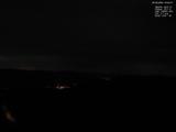 03 : 24