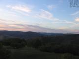 18 : 44