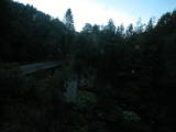06 : 00