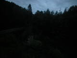 19 : 04