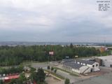 09 : 32