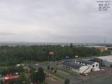 11 : 04