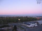 05 : 32