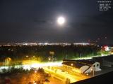 04 : 00