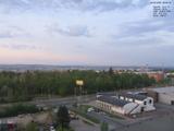 06 : 00