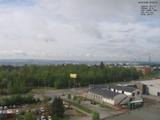 09 : 04