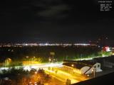 02 : 00