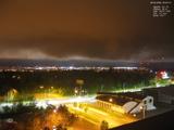 03 : 00