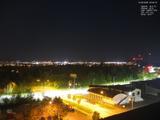 22 : 00