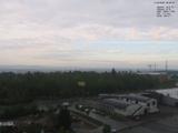 06 : 32