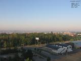 06 : 00