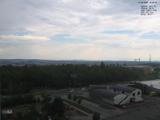 16 : 28