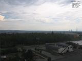 16 : 44