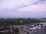 04 : 48