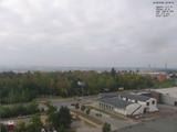 09 : 32