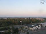 06 : 00