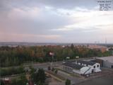 06 : 00