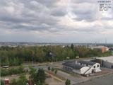 18 : 56