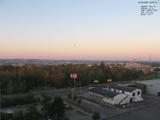 06 : 00