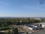 09 : 00