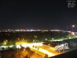21 : 08