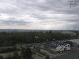 16 : 00
