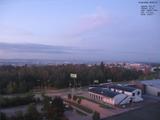 06 : 32