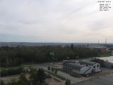 16 : 00
