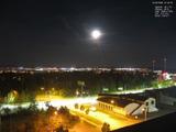 21 : 04