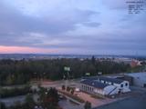 06 : 36