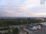 18 : 52