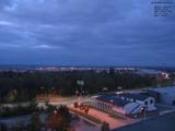06 : 32