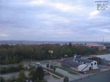 07 : 04